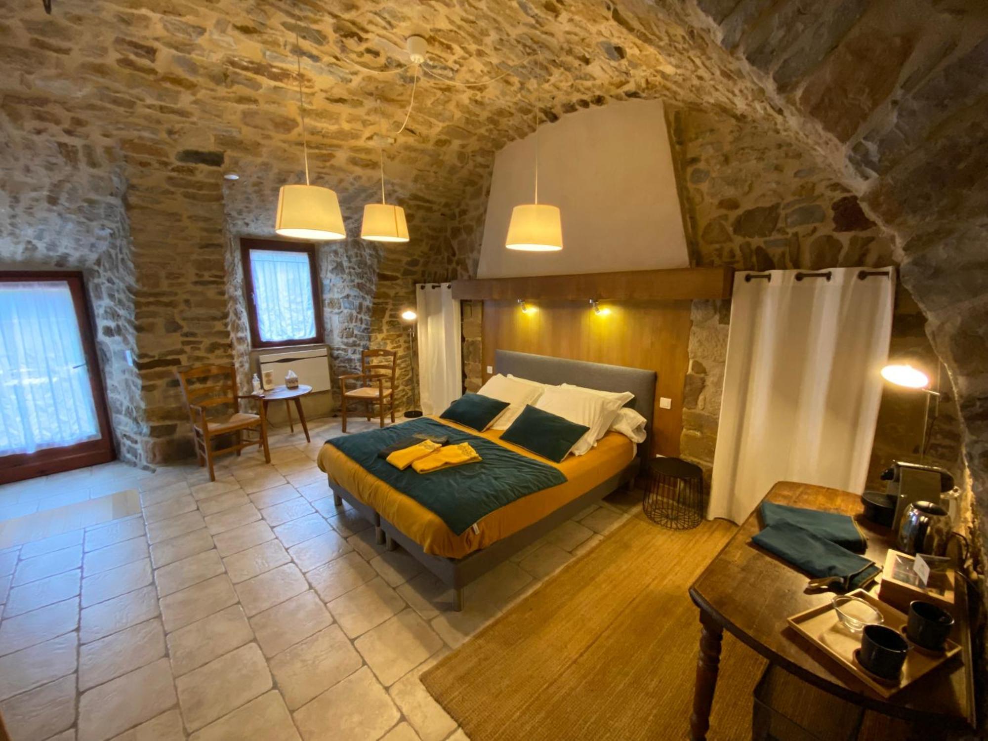 Saint-Beauzely Les Caselles, Gite Et Maison D'Hotes מראה חיצוני תמונה