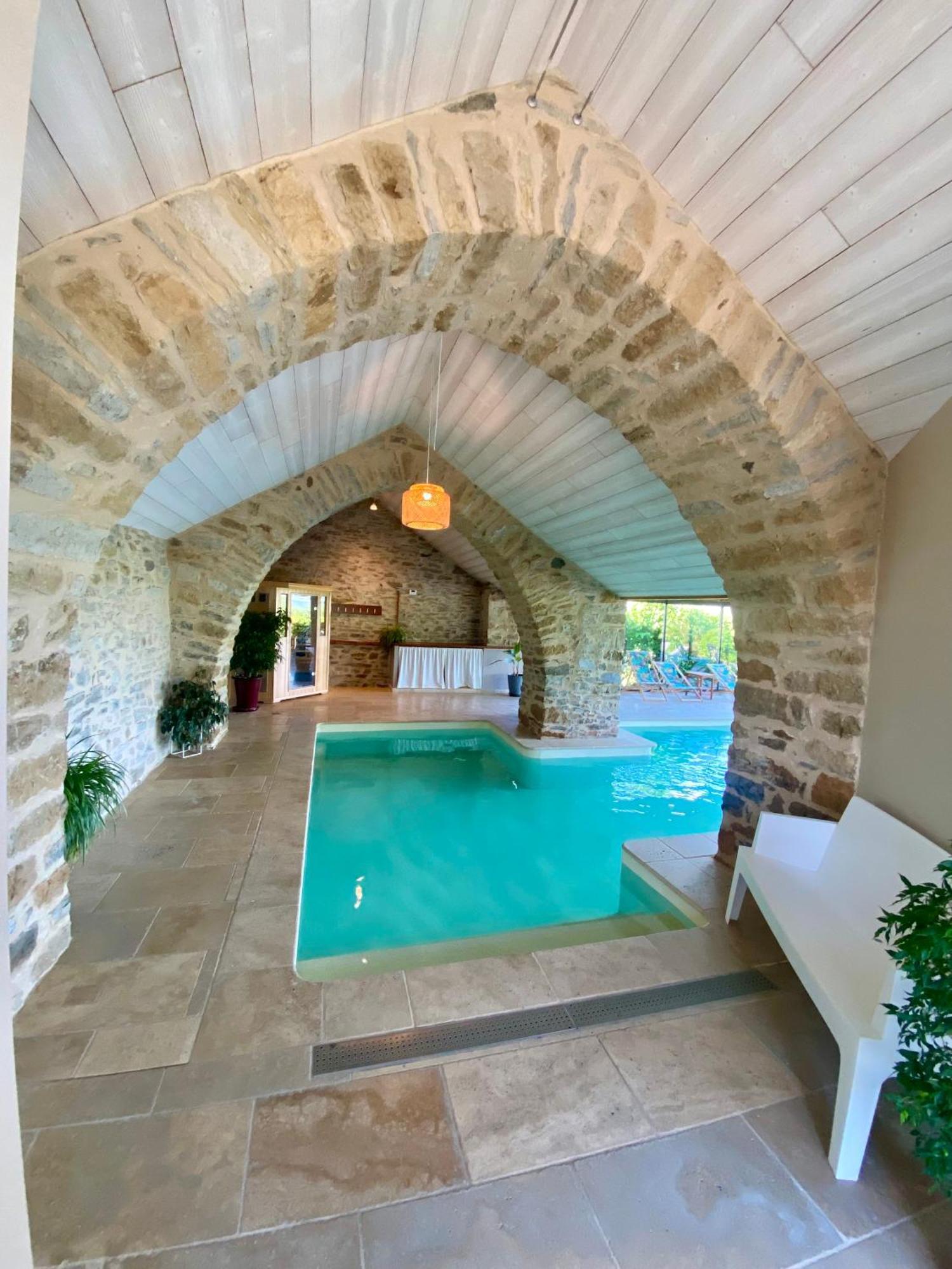 Saint-Beauzely Les Caselles, Gite Et Maison D'Hotes מראה חיצוני תמונה